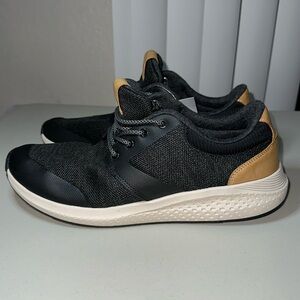 PERRY ELLIS NEW, size 12, very comfy, last one!